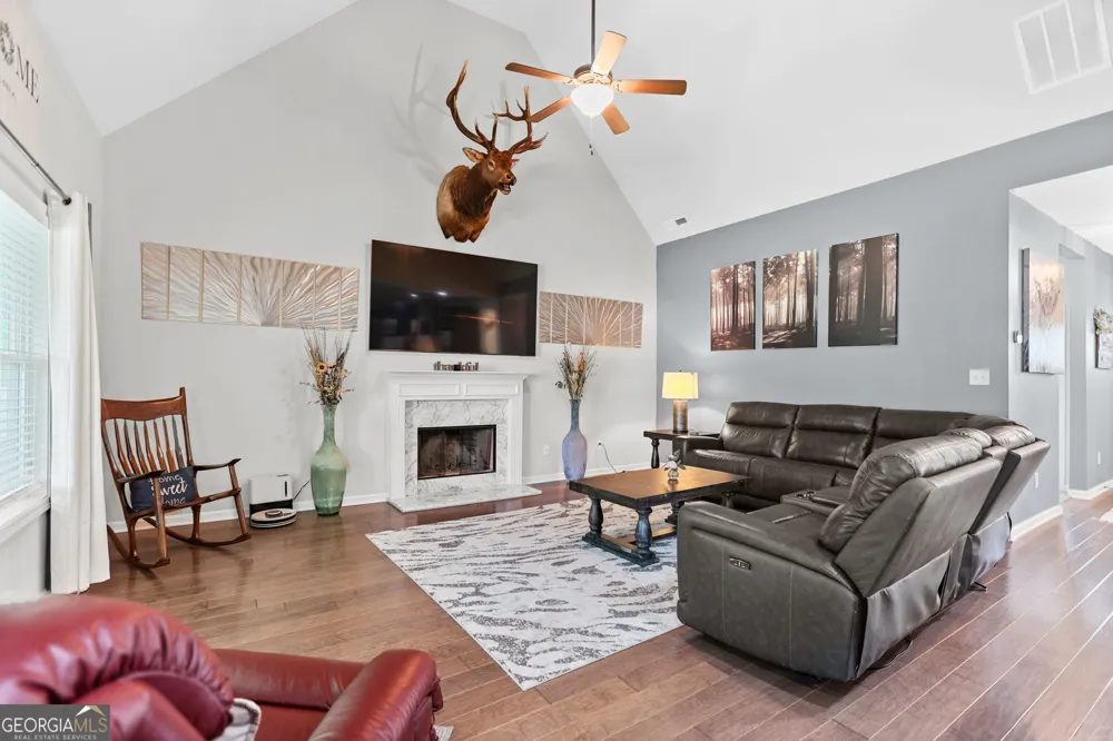 9 Couch CT Senoia, GA 30276