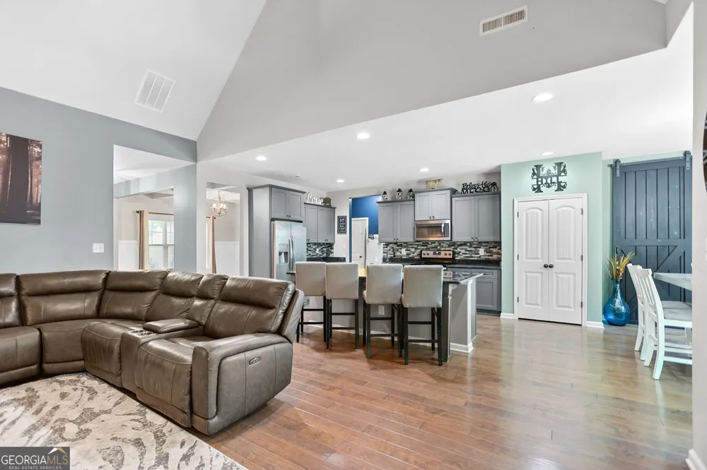 9 Couch CT Senoia, GA 30276
