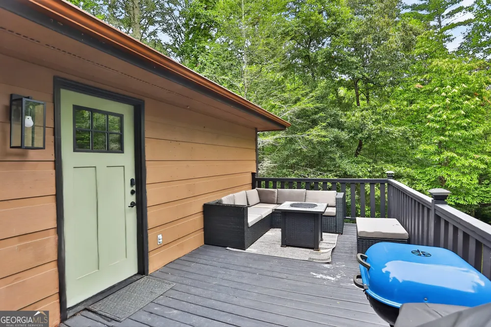333 Bent Wood LN Blue Ridge, GA 30513
