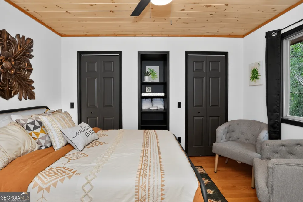 333 Bent Wood LN Blue Ridge, GA 30513