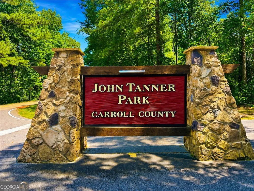 102 Laney DR Carrollton, GA 30117