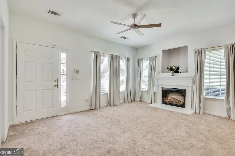 7056 Brookview CRK Riverdale, GA 30274