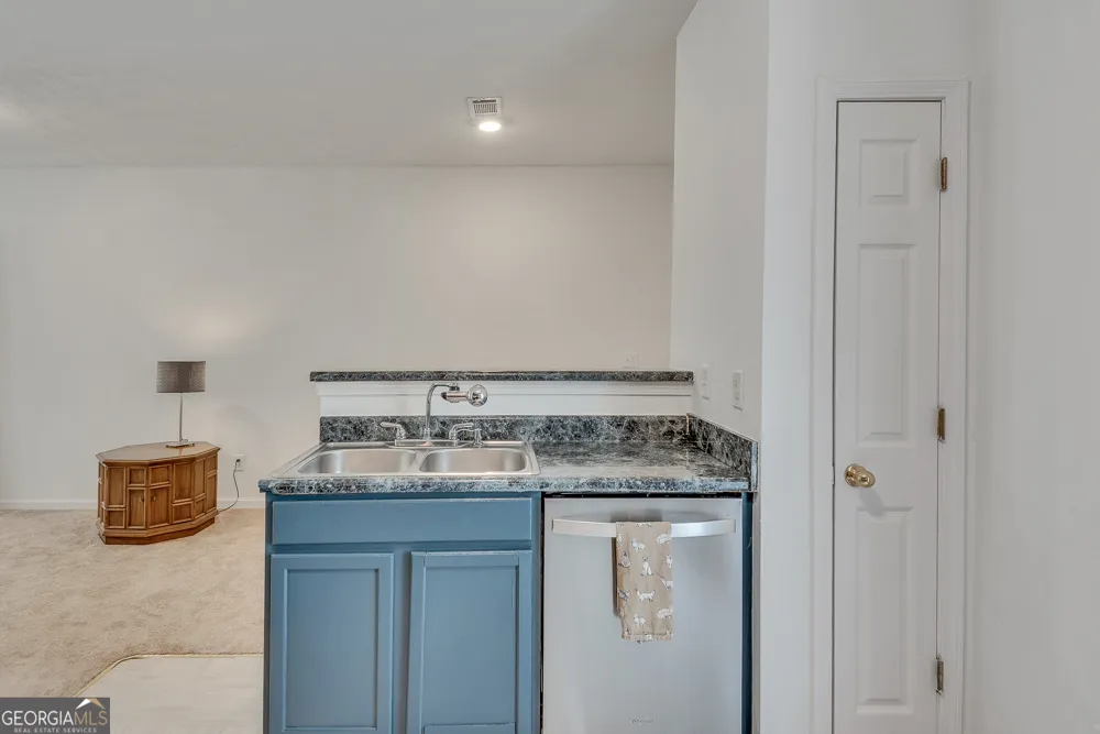 7056 Brookview CRK Riverdale, GA 30274