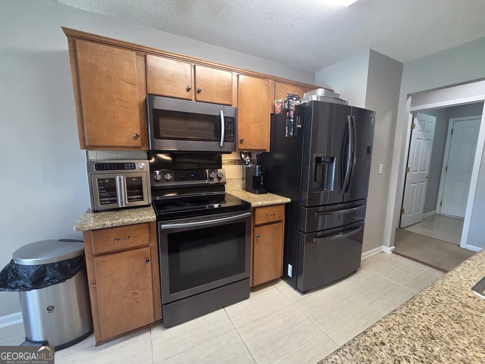 125 Joshua CIR Ellabell, GA 31308