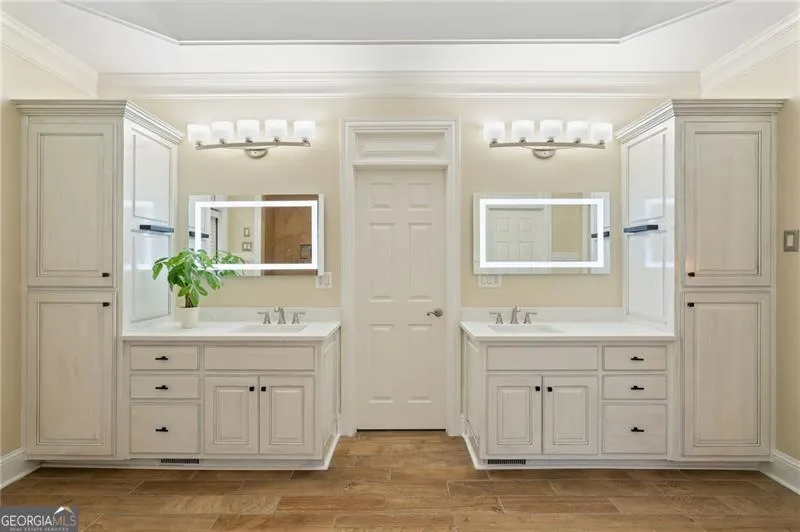 8240 Royal Troon DR Duluth, GA 30097