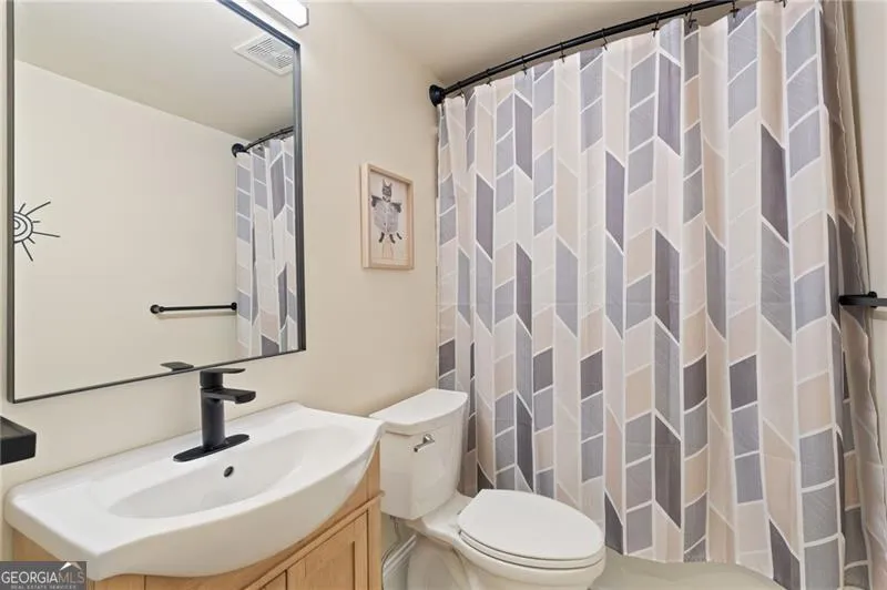 8240 Royal Troon DR Duluth, GA 30097