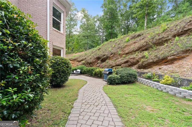 8240 Royal Troon DR Duluth, GA 30097