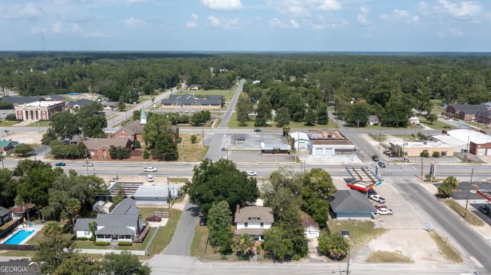 400 First ST Folkston, GA 31537
