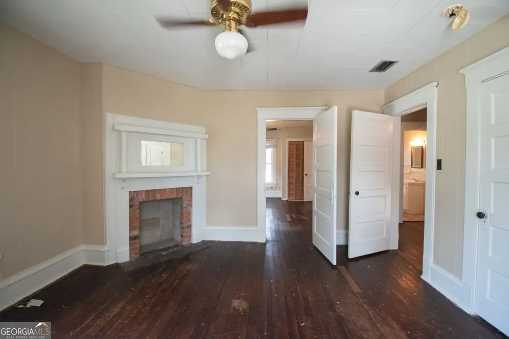 400 First ST Folkston, GA 31537