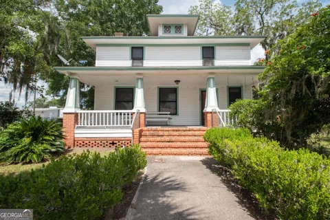 400 First ST