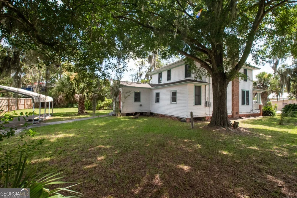 400 First ST Folkston, GA 31537