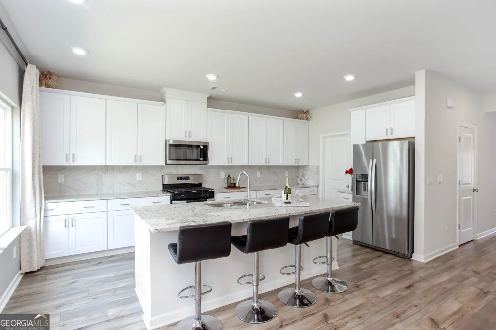 607 Runnel DR Woodstock, GA 30188