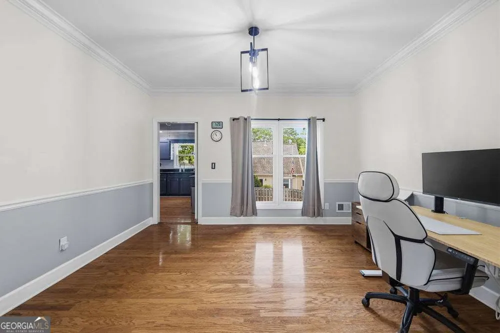 8 Vernon Glen CT Sandy Springs, GA 30338