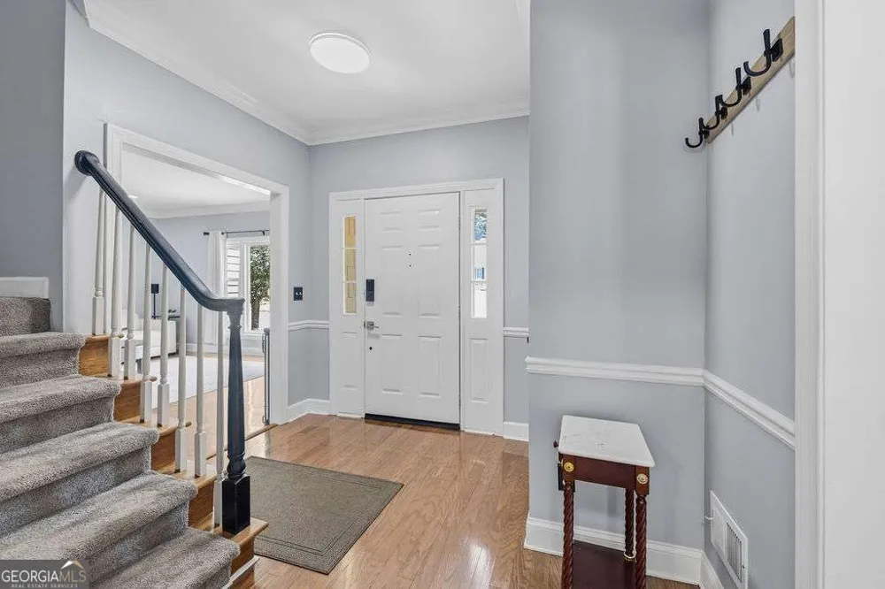 8 Vernon Glen CT Sandy Springs, GA 30338