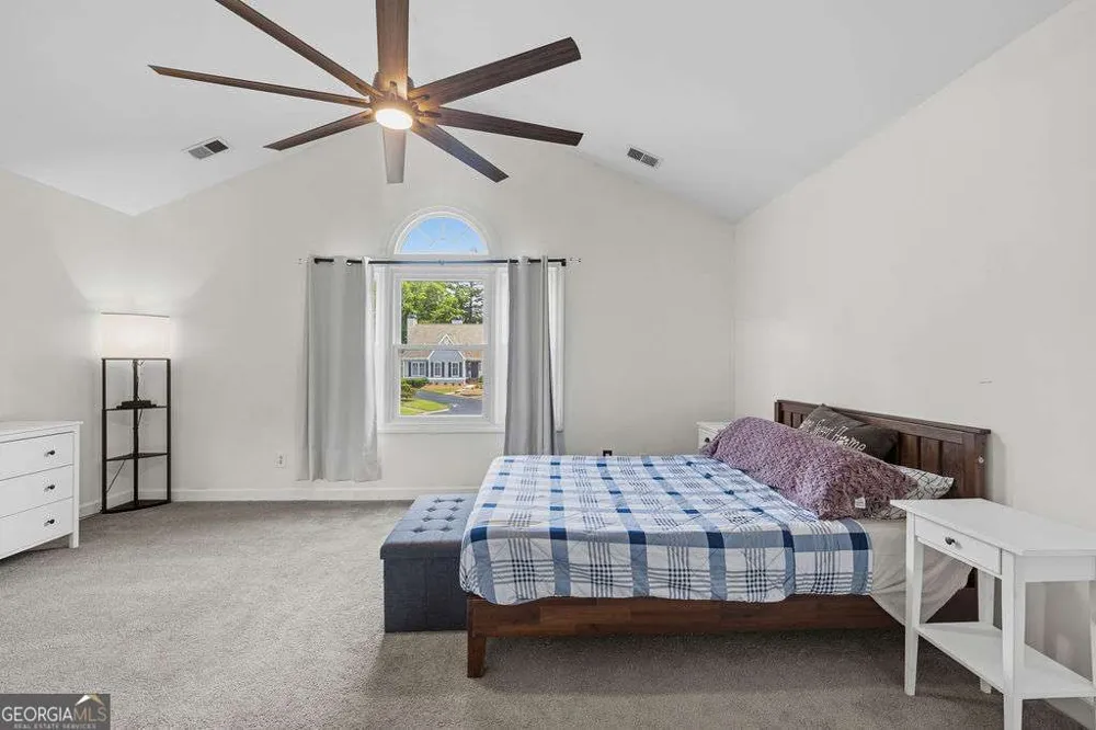 8 Vernon Glen CT Sandy Springs, GA 30338