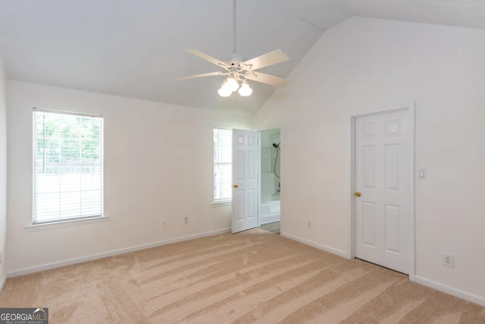 289 Marsha WAY Sharpsburg, GA 30277