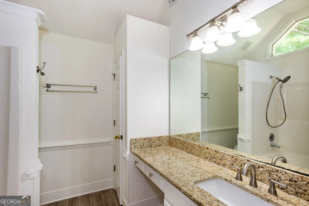 289 Marsha WAY Sharpsburg, GA 30277