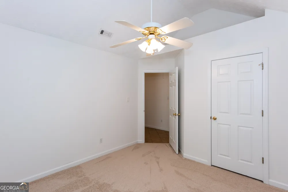 289 Marsha WAY Sharpsburg, GA 30277