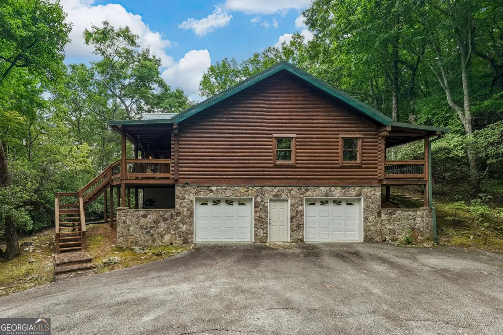 154 Summer LN Clayton, GA 30525