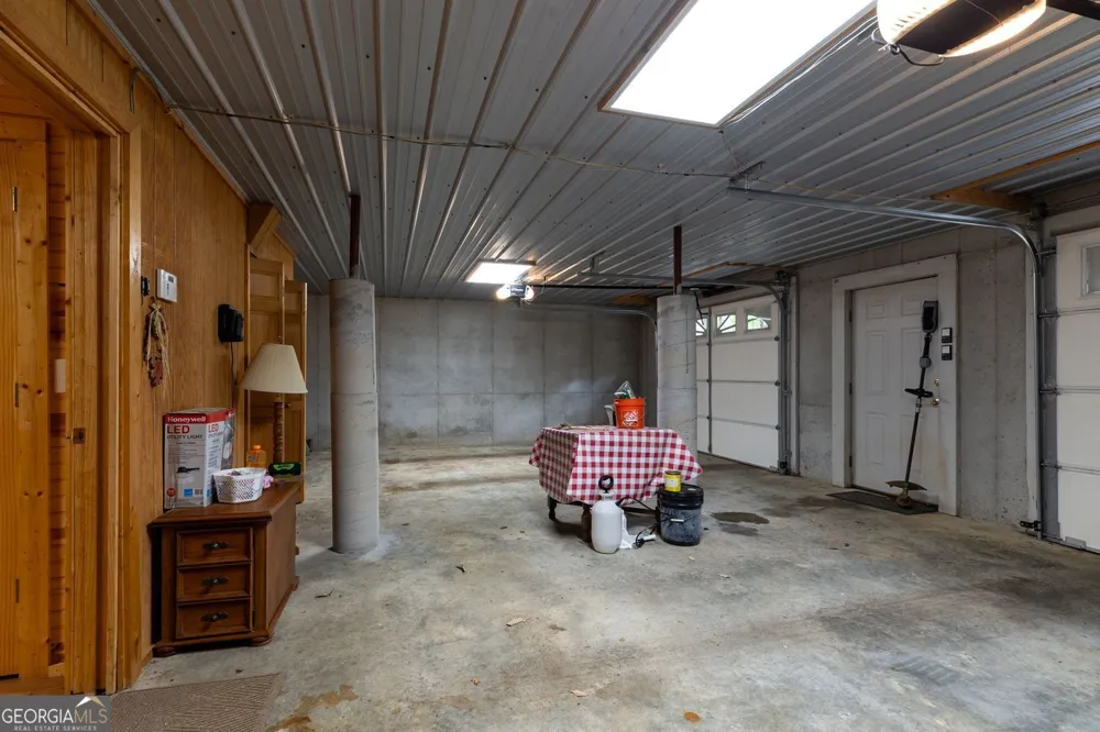 154 Summer LN Clayton, GA 30525