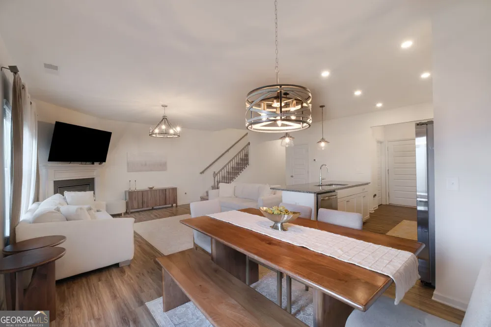 139 Madison BND Woodstock, GA 30188