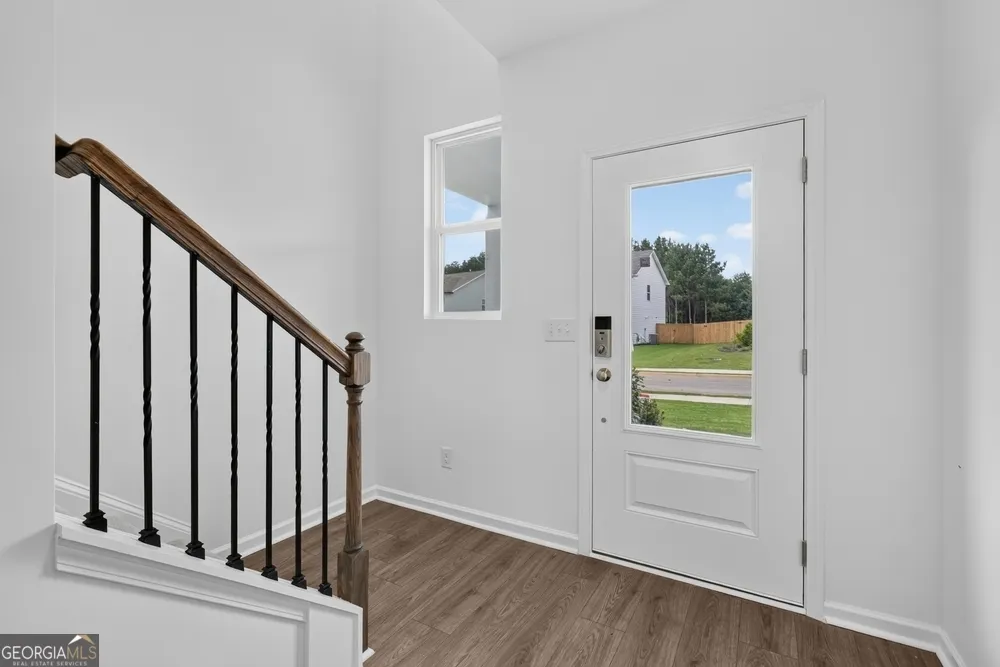 216 Groveton Euharlee, GA 30145