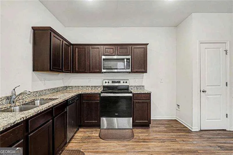 2040 Wildflower WAY Conyers, GA 30012