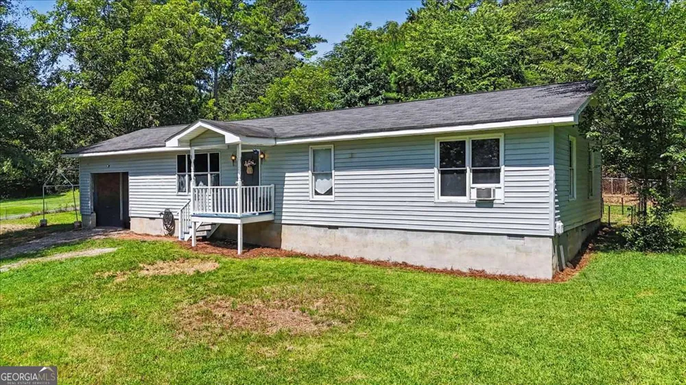 3 Hammond DR SW Plainville, GA 30733