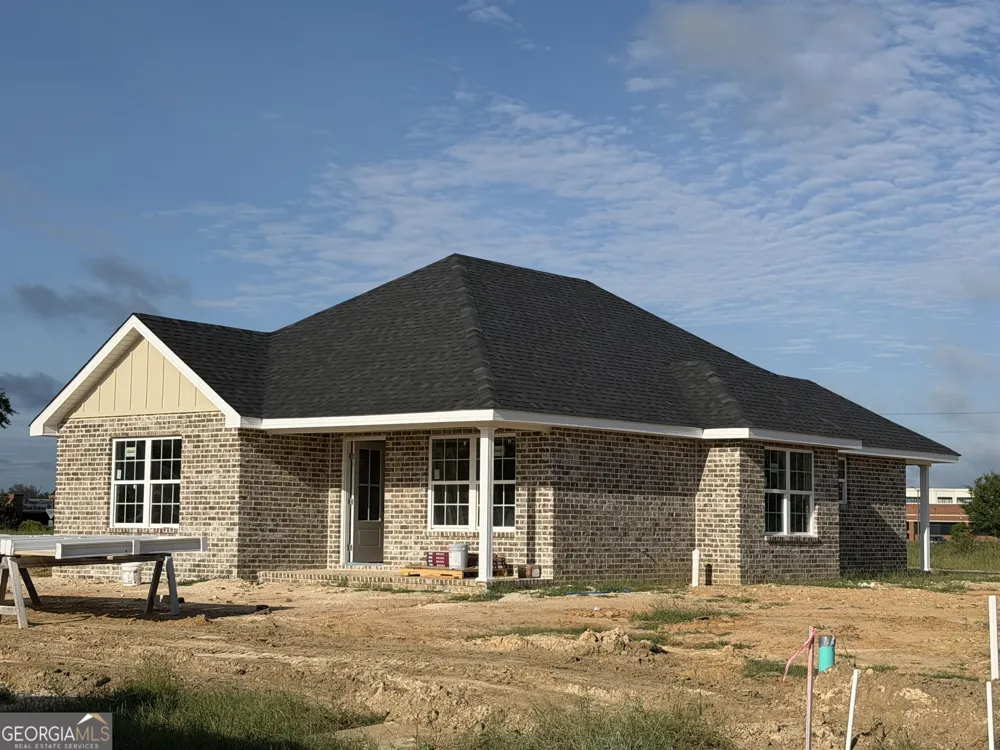 108 Parker Place Lyons, GA 30436