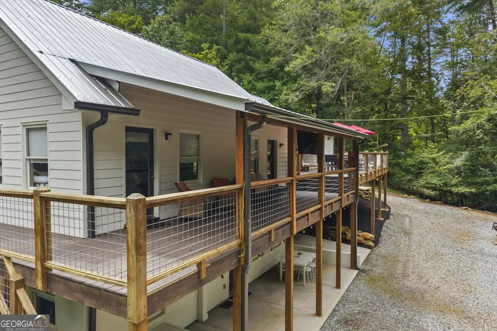 2374 Dean Mountain RD Cleveland, GA 30528