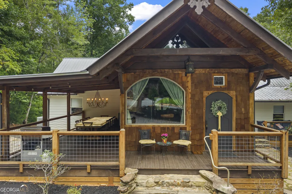 2374 Dean Mountain RD Cleveland, GA 30528