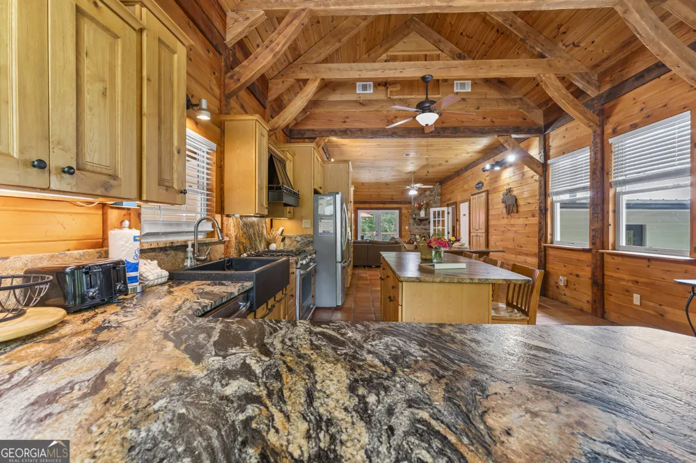 2374 Dean Mountain RD Cleveland, GA 30528