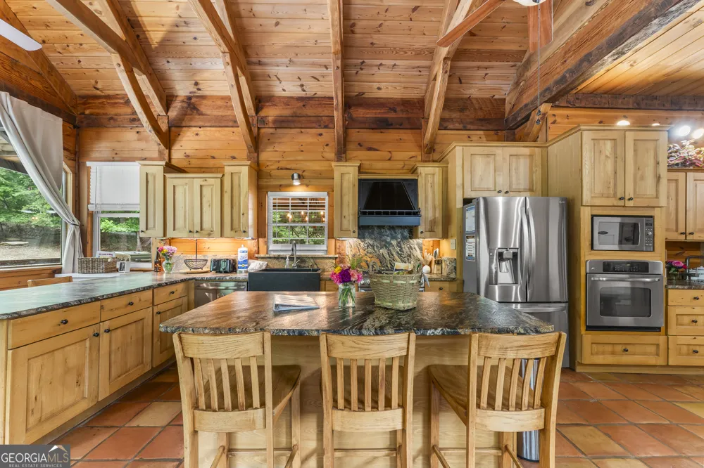 2374 Dean Mountain RD Cleveland, GA 30528