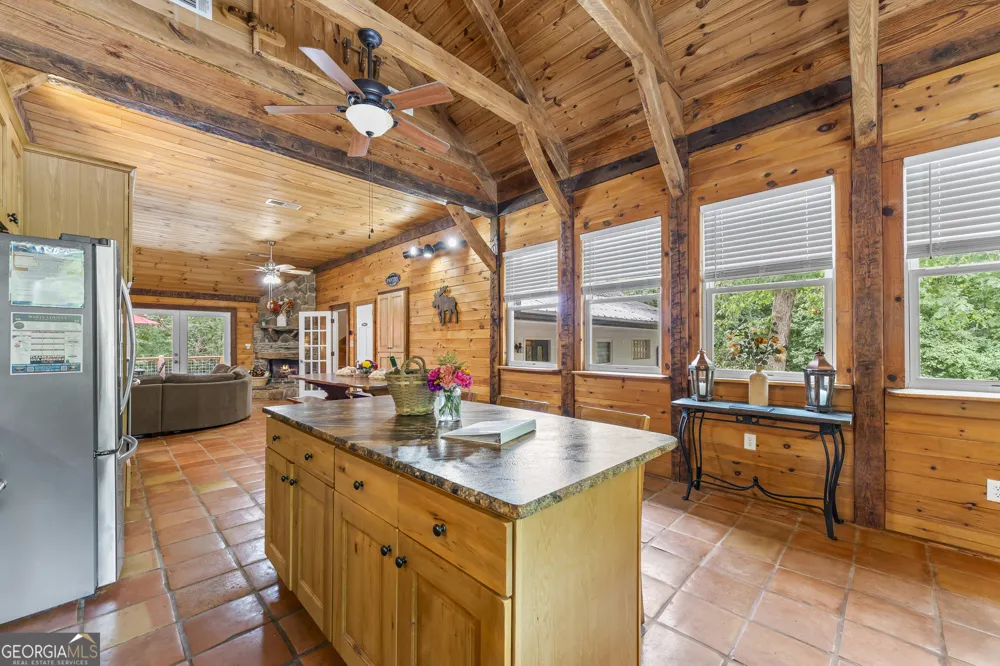 2374 Dean Mountain RD Cleveland, GA 30528