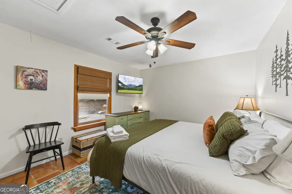 2374 Dean Mountain RD Cleveland, GA 30528
