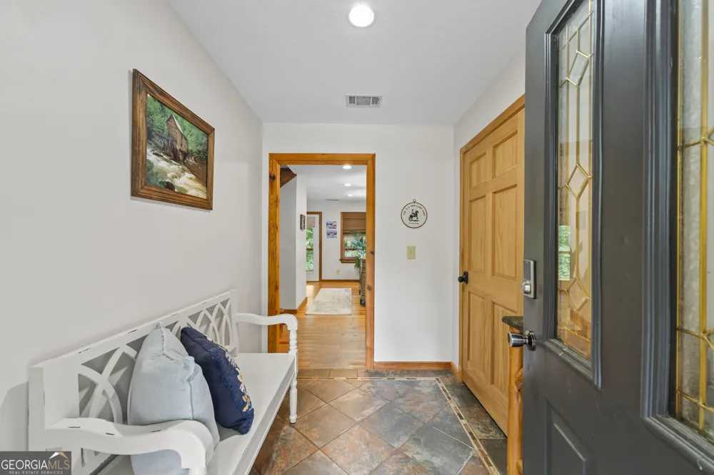 2374 Dean Mountain RD Cleveland, GA 30528