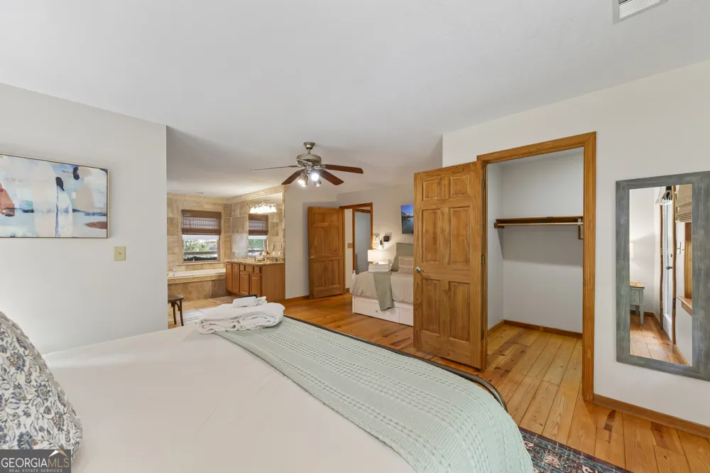 2374 Dean Mountain RD Cleveland, GA 30528