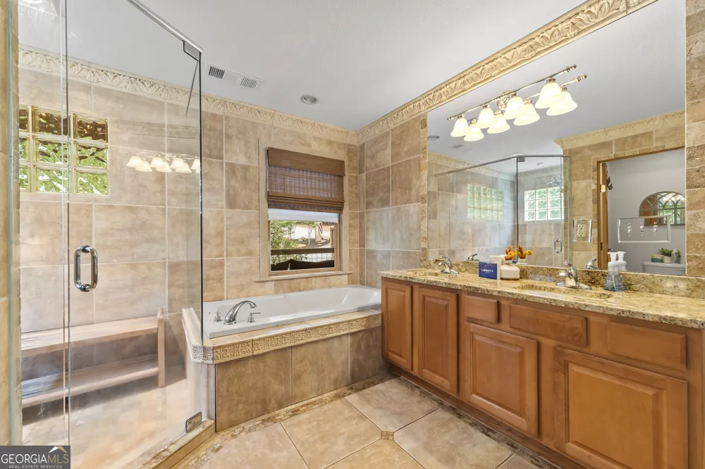 2374 Dean Mountain RD Cleveland, GA 30528