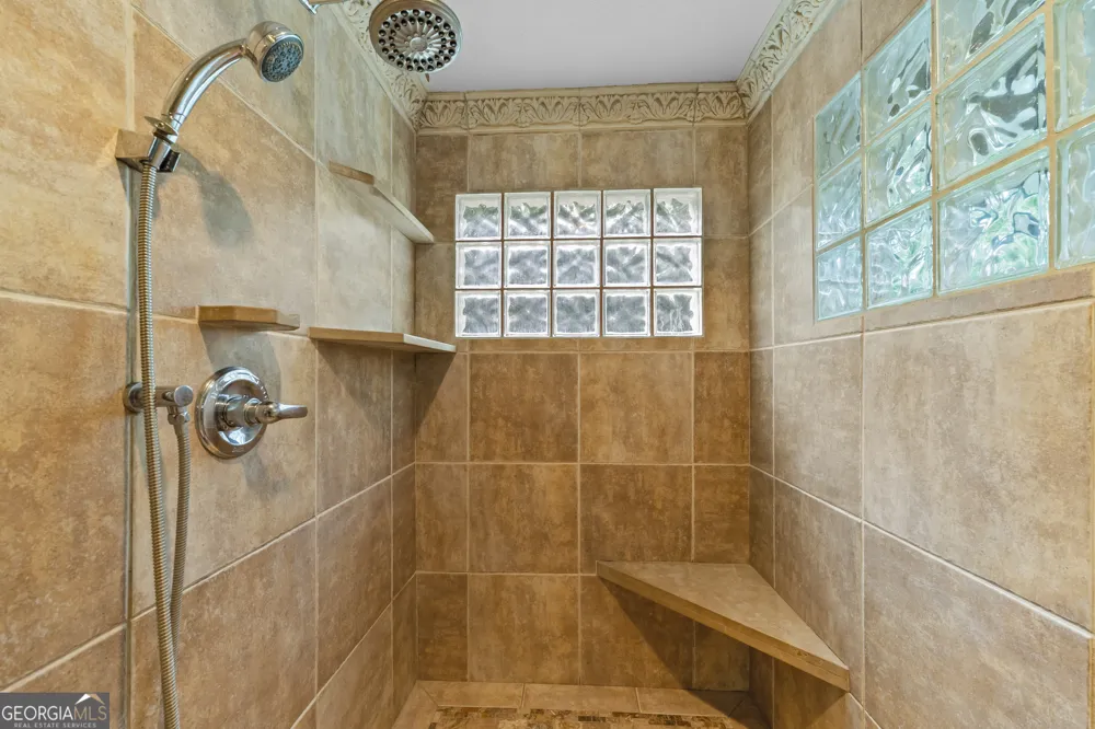 2374 Dean Mountain RD Cleveland, GA 30528
