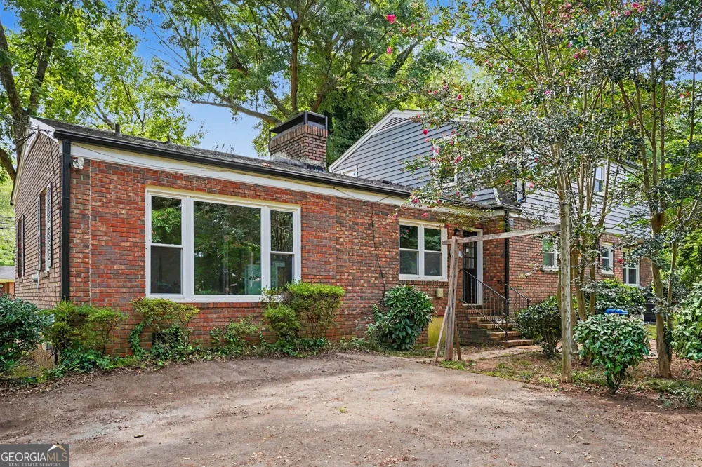 1019 E College ST Griffin, GA 30224
