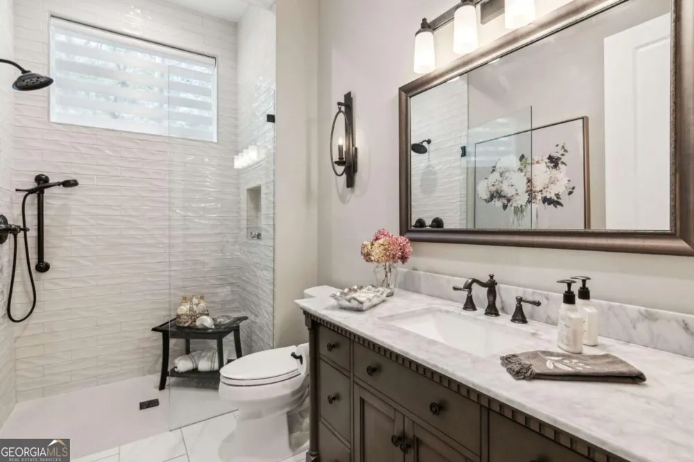 44 Whisper PL Jasper, GA 30143