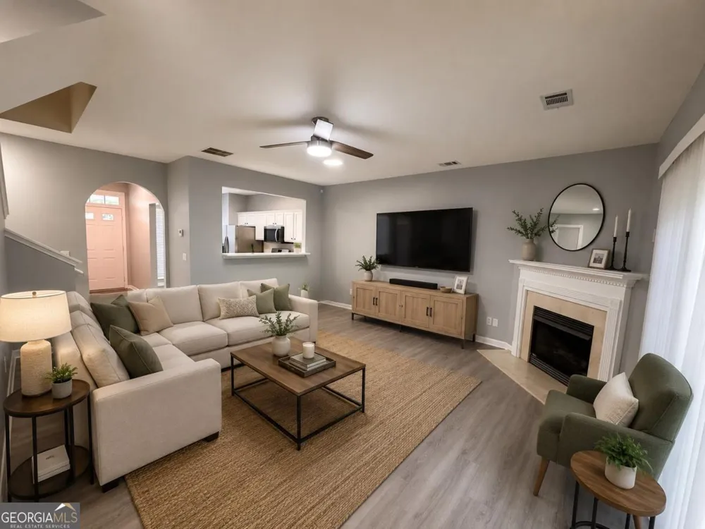 2025 Austin Park CIR Decatur, GA 30032