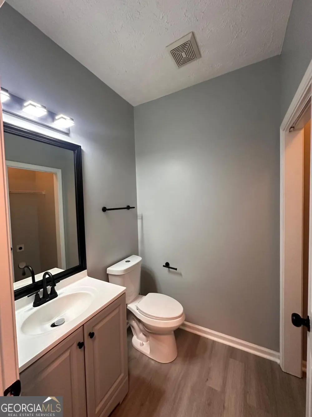 2025 Austin Park CIR Decatur, GA 30032