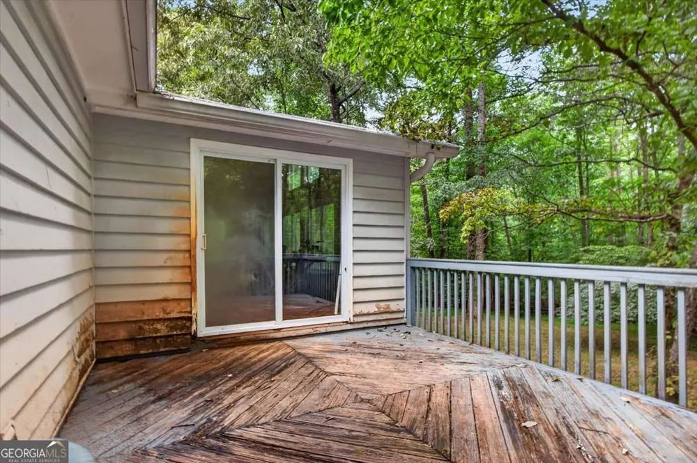 271 Broken Arrow TRL Dahlonega, GA 30533