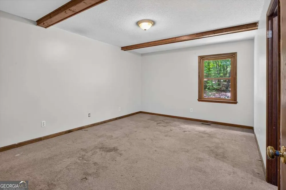 271 Broken Arrow TRL Dahlonega, GA 30533