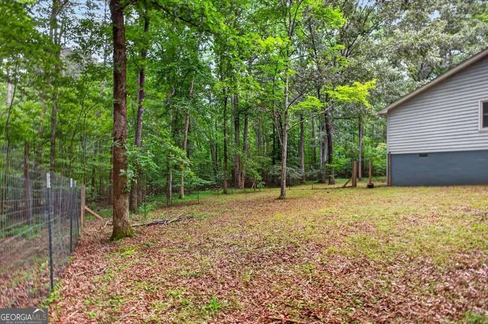 271 Broken Arrow TRL Dahlonega, GA 30533