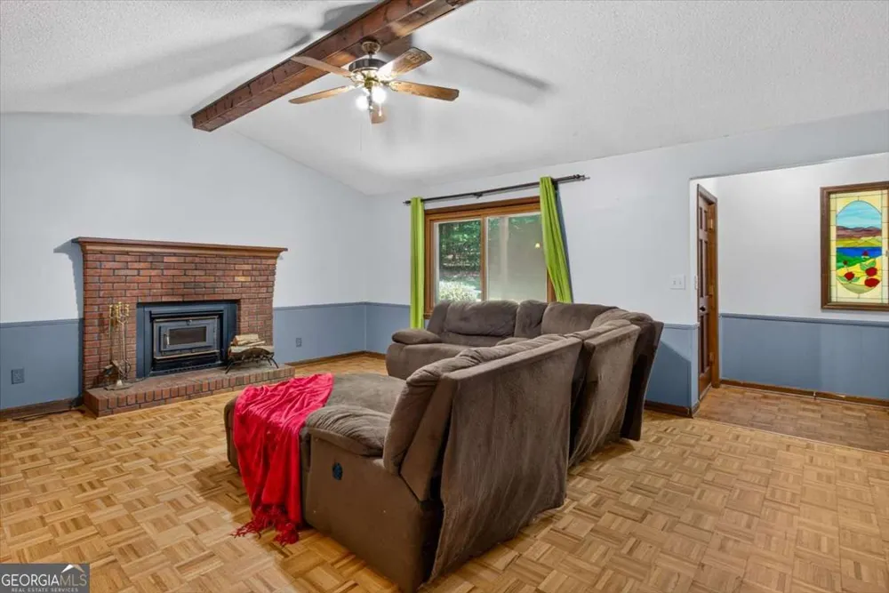 271 Broken Arrow TRL Dahlonega, GA 30533