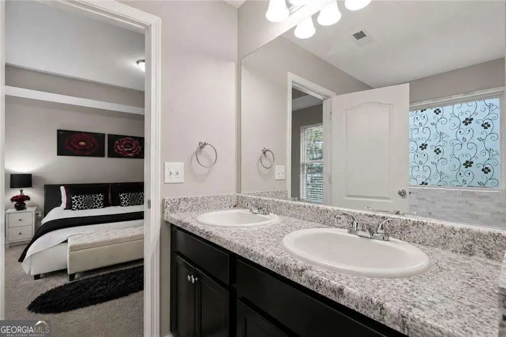1410 Miller Cove LN Bethlehem, GA 30620
