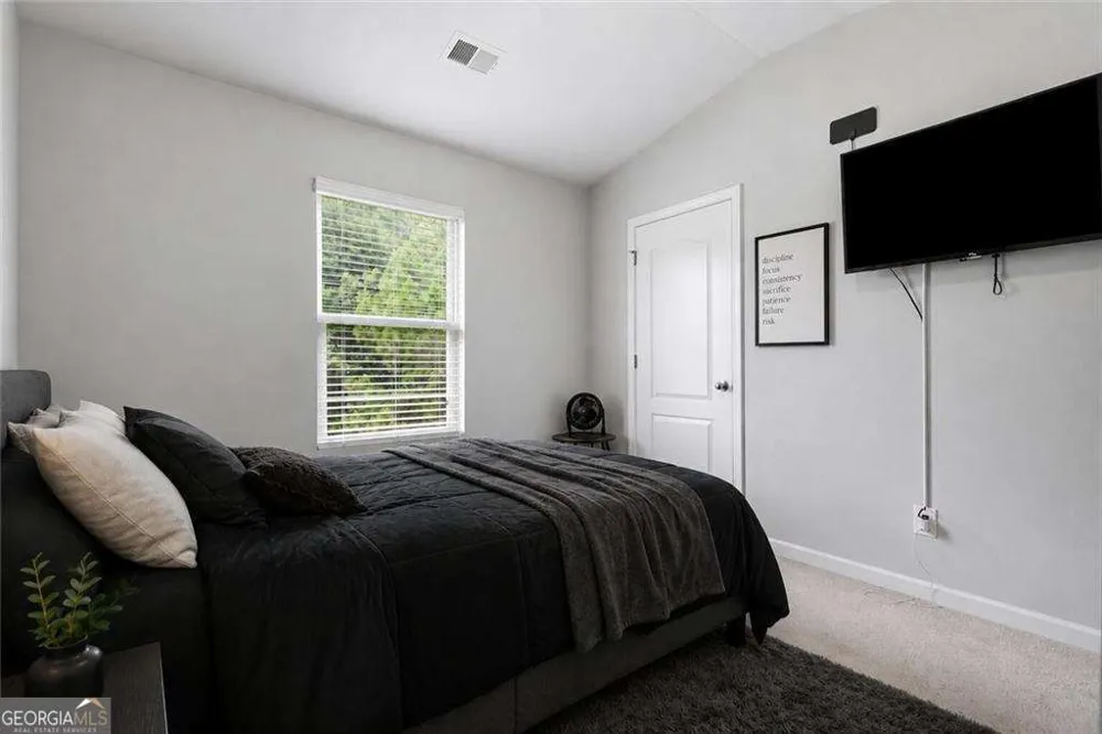 1410 Miller Cove LN Bethlehem, GA 30620