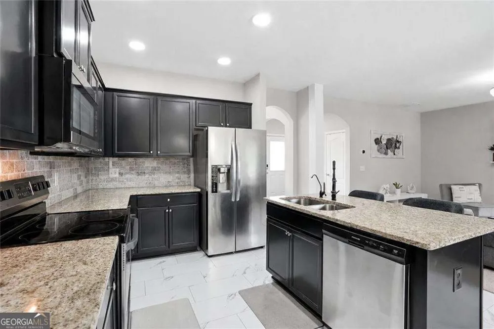 1410 Miller Cove LN Bethlehem, GA 30620